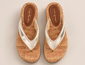 Luiza Barcelos - Sandália Plataforma Flat Em Couro Dourado