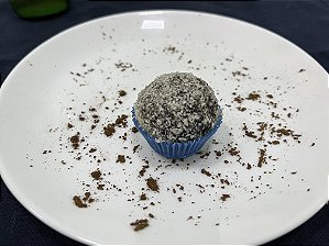 Trufa de Tâmara com Amendoim
