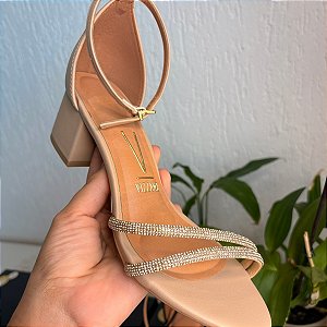 Sandalia Salto calcanhar fechado
