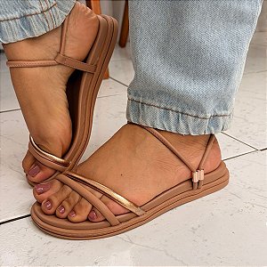 Sandália Feminina Tiras Finas confortável