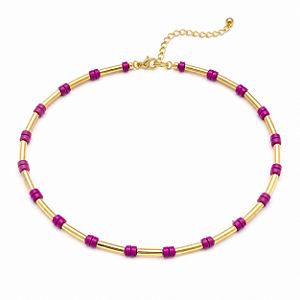 COLAR COM CANUTILHOS DOURADOS E DETALHES EM ROSA - COM EXTENSOR