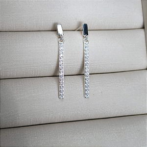 BRINCO PRATA FILETE PENDURADO COM MICROZIRCÔNIAS BRANCAS - 3,5 CM