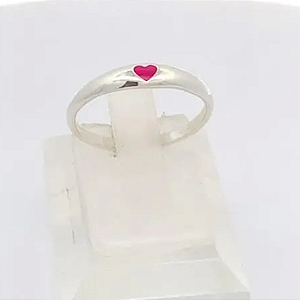 ANEL DE PRATA COM CORAÇÃO ROSA