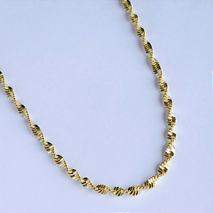 CHOCKER DOURADA TORCIDA  40CM