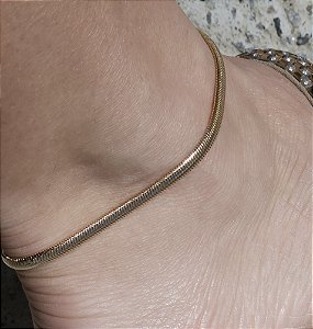 TORNOZELEIRA DOURADA MODELO RABO DE RATO