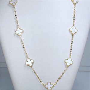 COLAR DOURADO TREVO DE 4 FOLHAS COR PEROLADA - 80CM + 8 EX