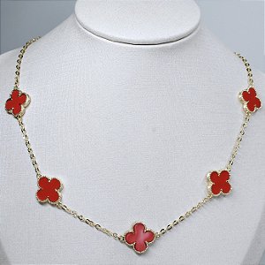 CHOCKER DOURADA COM 5 TREVOS DE 4 FOLHAS COR VERMELHA