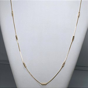 COLAR DOURADO COM DETALHES DE BOLINHAS 70CM
