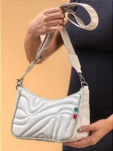 Bolsa Maria Milão Matelassê Meia Lua Off White Ondas