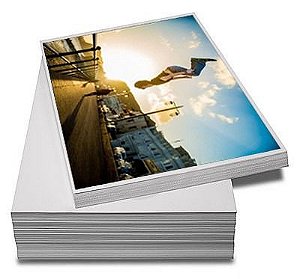 Papel Fotográfico Glossy (Brilho) A4 135g - 20 Folhas - 1 Pacote