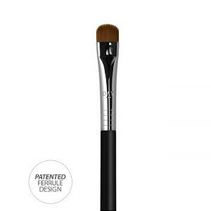 O113 - PINCEL ALTA PRECISÃO CHATO CURTO - DAYMAKEUP