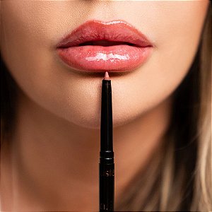 LINER UP LAPISEIRA RETRÁTIL PARA BOCA - 0,24g - USTÉ COSMÉTICOS