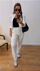Conjunto Mariana ( PRÉ VENDA - ENVIOS A PARTIR DE 13/06/26 )