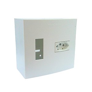 Caixa de Sobrepor para Disjuntor 4x4 + 1 Tomada 2P+T 20A/250V