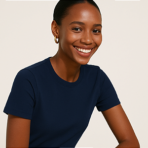 Camiseta Gola U de Algodão Egípcio Cor Azul Marinho