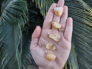 Pingente de CITRINO Rolado -Auto Estima, Prosperidade e Realizações