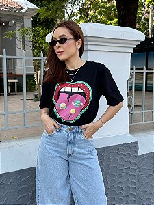 Max Tshirt  Preta Colors