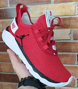 TÊNIS NIKE JORDAN VERMELHO/BRANCO