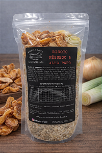 RISOTO PÊSSEGO & ALHO PORÓ