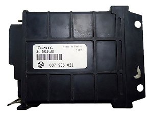 Modulo de Injeção Golf Mi 1.8 037906021