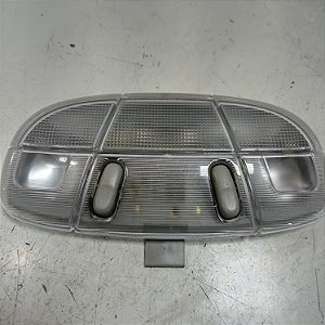 Luz de Teto Cortesia Ford Fusion