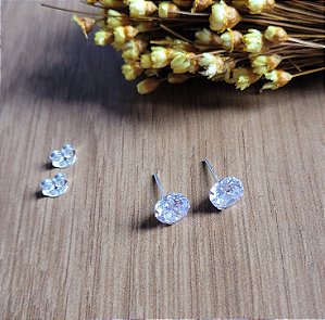 Brinco Zirc. Redondo 7mm - Prata 925