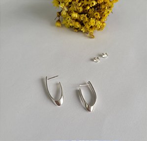 Brinco Meia Argola Curvada - Prata 925
