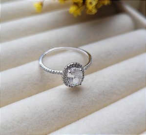 Anel Pedra Oval Cravejado - Prata 925 e Ródio