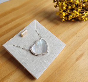 Colar Coração Madre Pérola Cravejado- Prata 925