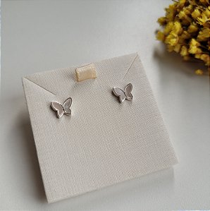 Brinco Borboleta Madre Pérola- Prata 925