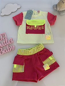 Conjunto Blusa e Shorts Málagah
