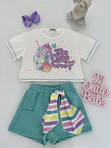 Conjunto Blusa e Shorts Kukiê