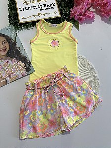 Conjunto Blusa e Shorts Kukiê