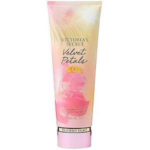 Loção Corporal Victoria's Secret Petalas de Veludo Sol - 236mL