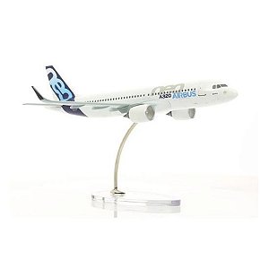 Modelo de Aeronave Diecast Airbus A320 Escala 1:200 - A1M2001