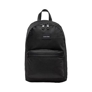 Mochila Calvin Klein K50J511615 - Estilo e Funcionalidade para o Dia a Dia