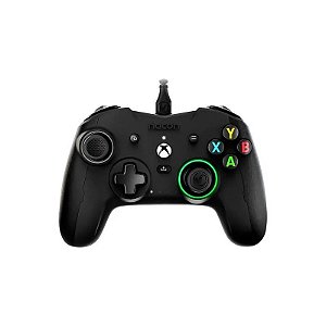 Controle Nacon Revolution X Pro modelo NC7270 para Xbox Wireless - Preto