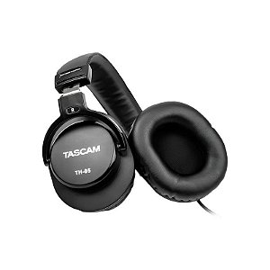 Fone de Monitoramento Tascam TH-05 - Preto