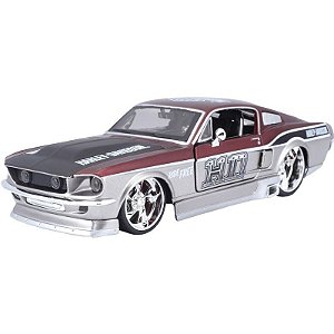 Carrinho Ford Mustang GT 1967 Harley-Davidson Custom Maisto - 32168