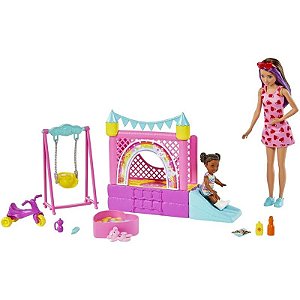 Boneca Barbie Bounce House Skipper Babysitter INC Mattel - HHB67