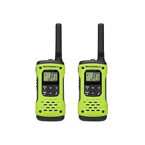 Walkie Talkie Motorola Talkabout T600H2O para Até 56KM Bivolt - Verde/Preto
