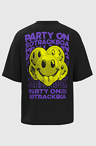 Camiseta Oversized Party On