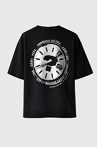 Camiseta Oversized After Club Inimigos do Fim