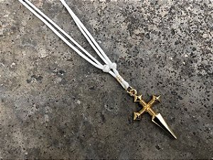 Colar Cruz Medieval Dourado Branco Regulável Ano Novo