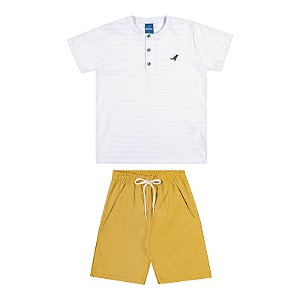 Conjunto camisa gola padre em malha trançada e shorts em moletinho