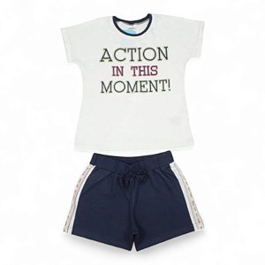 Conjunto feminino estampa Action e shorts em moletinho