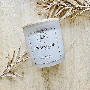 Vela Perfumada 180g | Piña Colada - Jade Soul