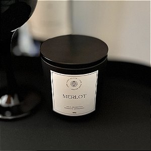 Vela Perfumada 180g | Coleção Intense - Merlot (Vinho) - Jade Soul