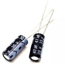 Capacitor Eletrolítico 47uF / 35V