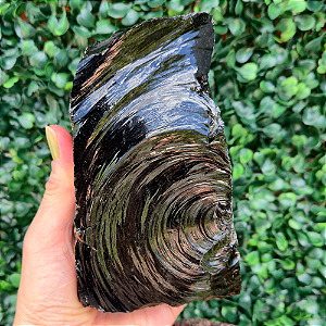 BASE SERRADA DE OBSIDIANA - Proteção e Limpeza Energética